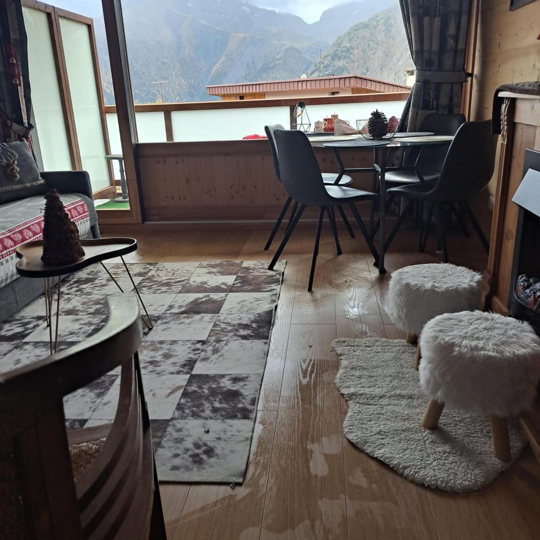 לס דה-אלפס Studio 2 Alpes Style Chalet Au Pied De Telesiege Du Diable מראה חיצוני תמונה